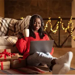 How Gift Card Systems Can Support Your Business Through the Christmas & Sale Seasons