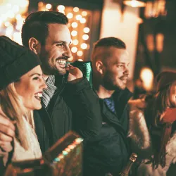 Should Retailers Offer Gift Cards At Christmas?